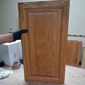 Read more about the article Residential kitchen cabinet restoration project